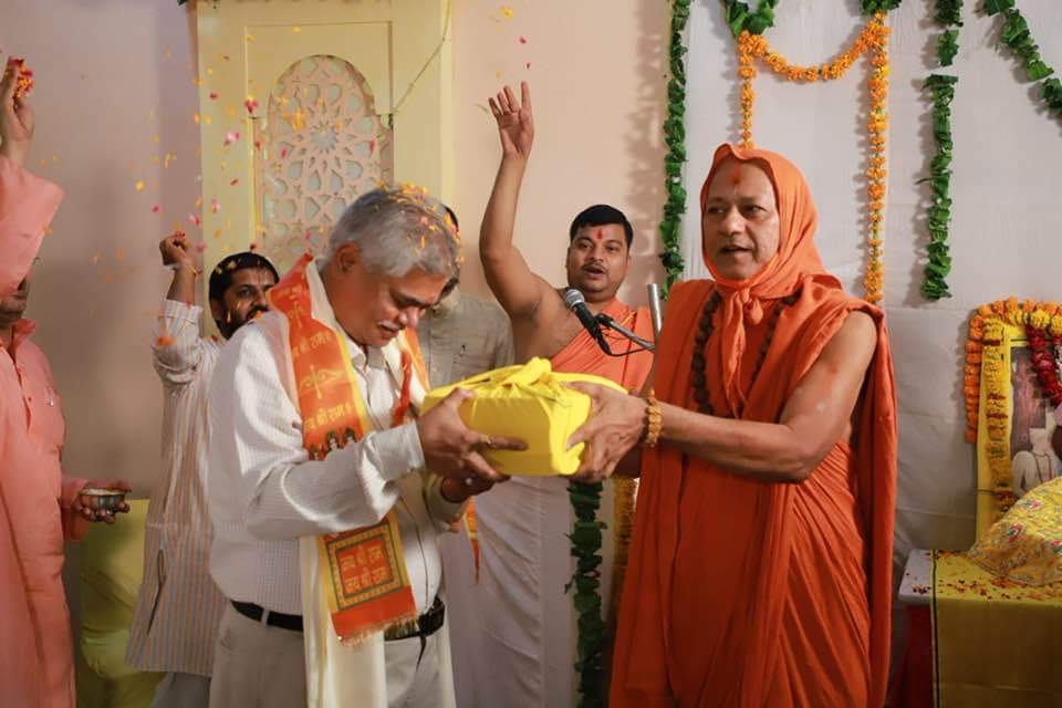 IASअधिकारी राजेश्वर सिंह को गोस्वामी तुलसीदास सम्मान IASअधिकारी राजेश्वर सिंह को गोस्वामी तुलसीदास सम्मान