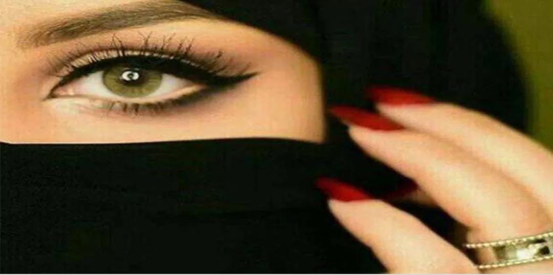 मॉडल ने लगाई होटल की छठी मंजिल से छलांग मॉडल ने लगाई होटल की छठी मंजिल से छलांग