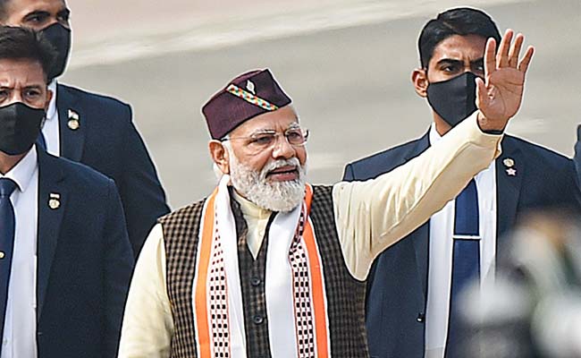 प्रधानमंत्री नरेंद्र मोदी का इमोशनल कार्ड !