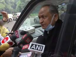 मुख्यमंत्री अशोक गहलोत दिल्ली दौरे पर, सोनिया-राहुल-प्रियंका गांधी से मुलाकात