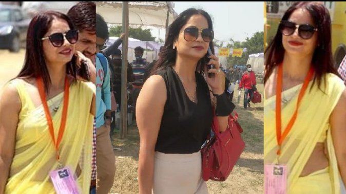 महिला पोलिंग कर्मचारी का सोशल मीडिया पर जलवा