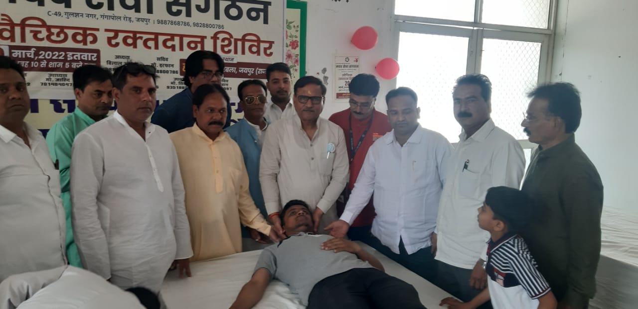जलदाय मंत्री जोशी ने निभाया सामाजिक दायित्व