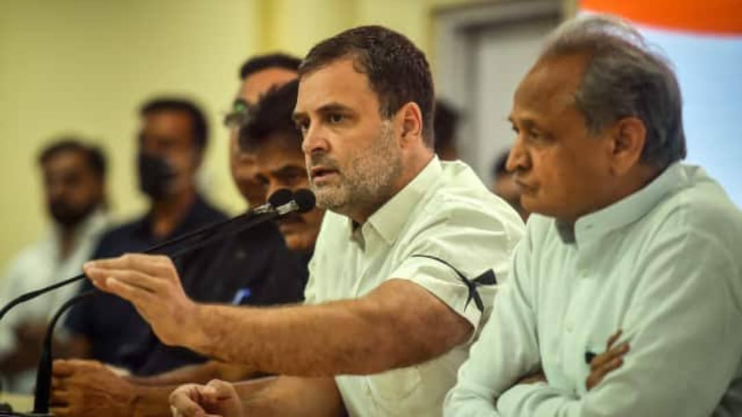 राजस्थान में खत्म नहीं हो रहा किस्सा कुर्सी का ! राजस्थान में खत्म नहीं हो रहा किस्सा कुर्सी का !