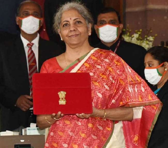 बजट में आयकर में छूट को 5 से बढ़ाकर किया 7लाख रुपए