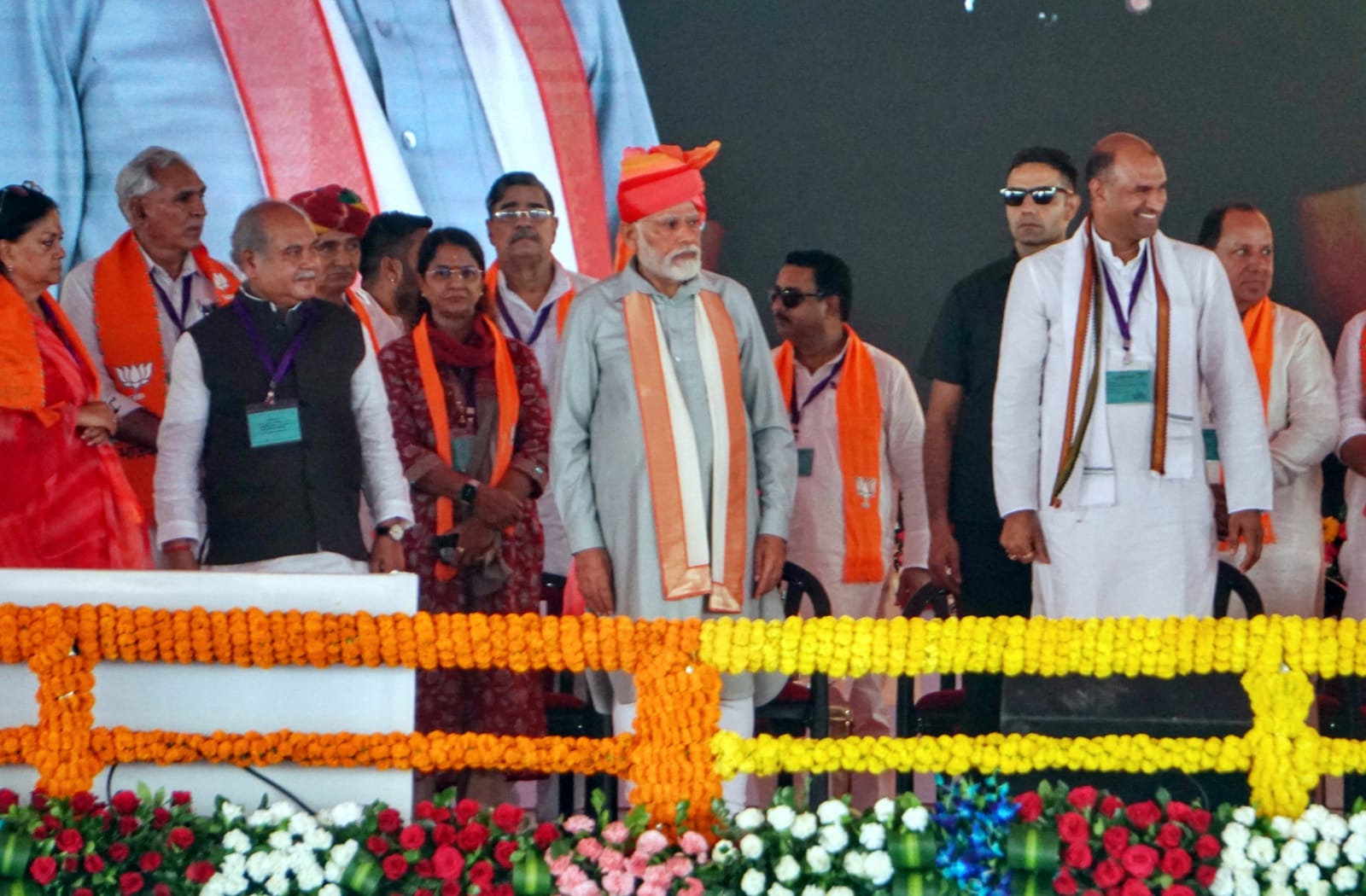 कांग्रेस मतलब, झूठ का बाज़ार, लूट की दुकान…! कांग्रेस मतलब, झूठ का बाज़ार, लूट की दुकान…!