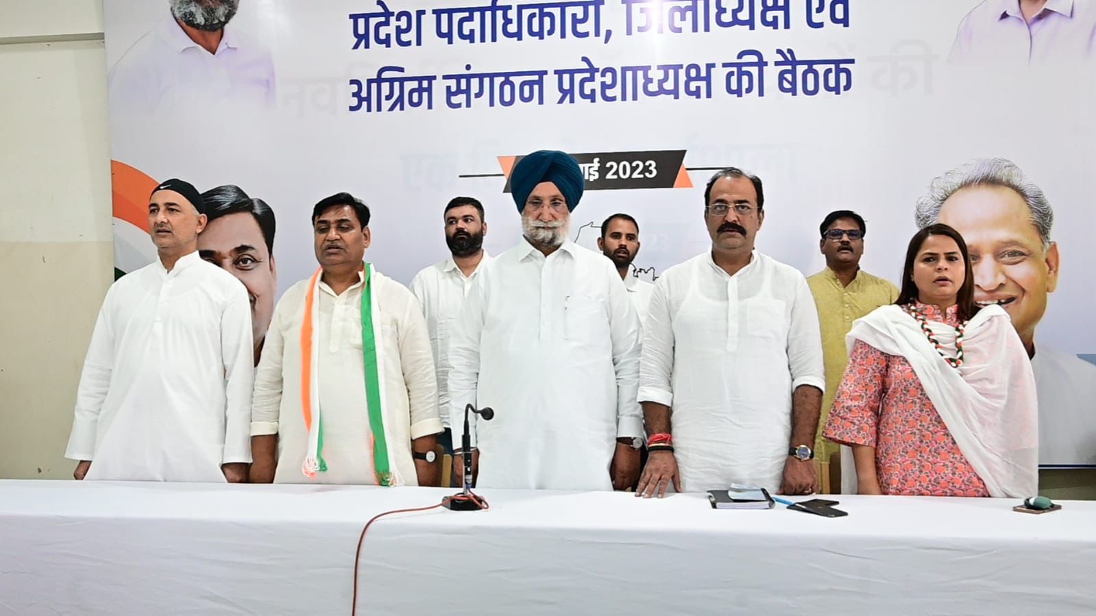 गहलोत की सीख, डोटासरा की धमकी और रंधावा की दो टूक पायलट क्यों रहे चुप…!