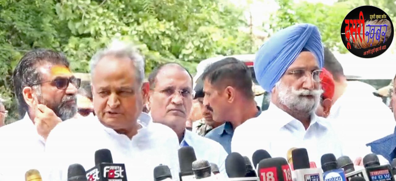 मोदी और शाह भी नहीं गिरा पाए हमारी सरकार: गहलोत