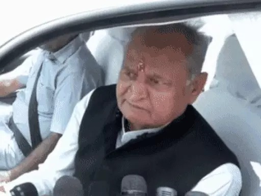 CM गहलोत ने लिखित में किससे मांगी माफी…! CM गहलोत ने लिखित में किससे मांगी माफी…!