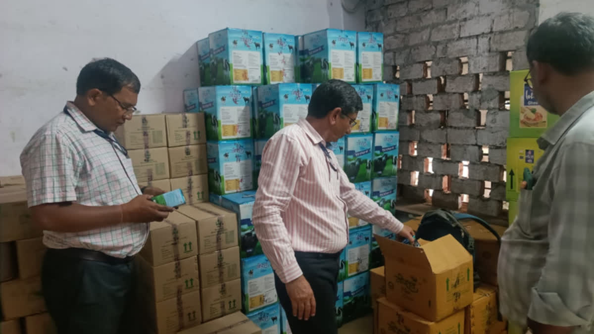 खाद्य सुरक्षा विभाग ने 1244 KG देशी घी और 7650 KG सरसों को किया सीज खाद्य सुरक्षा विभाग ने 1244 KG देशी घी और 7650 KG सरसों को किया सीज