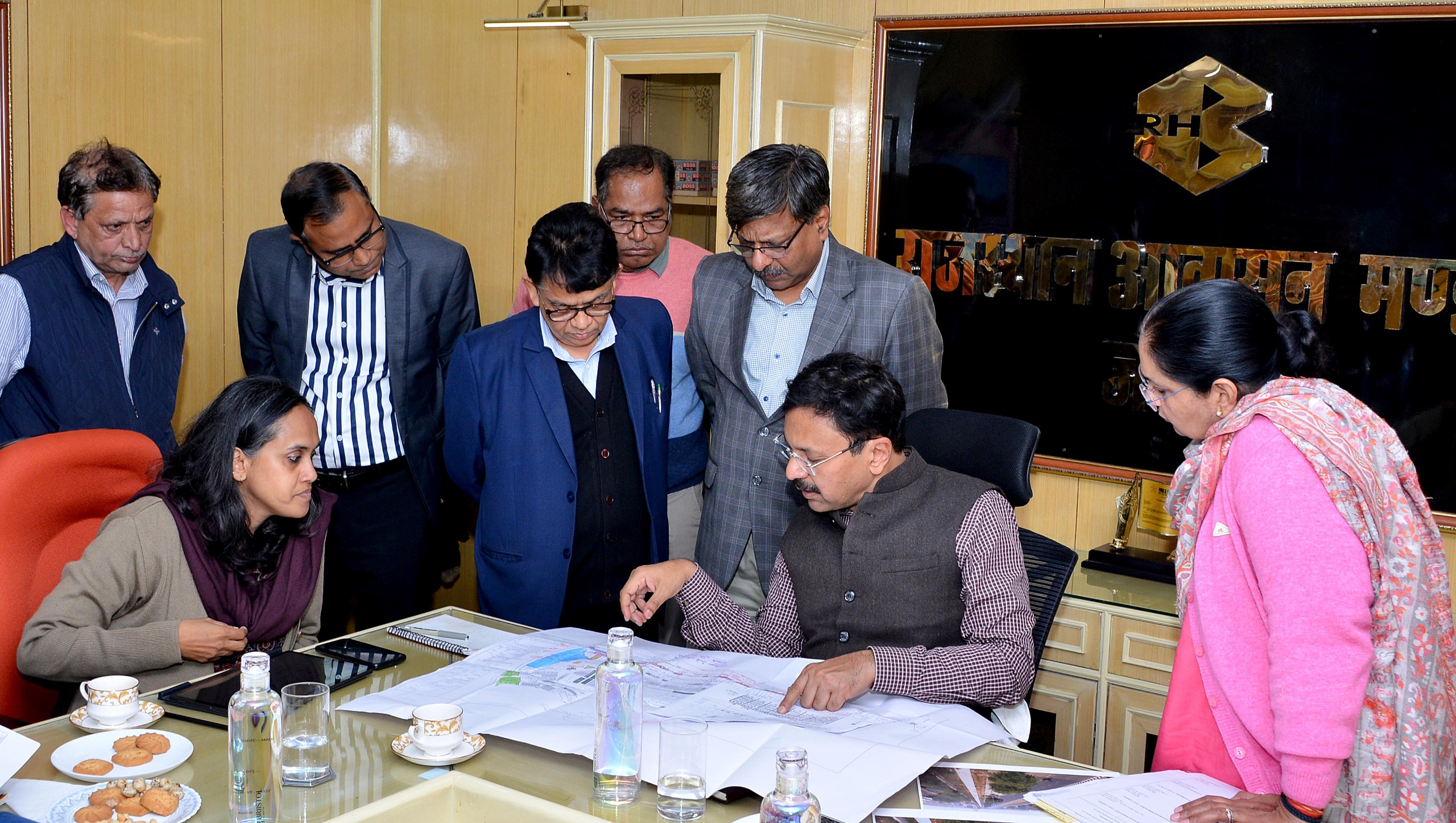 खातीपुरा रेलवे स्टेशन का होगा कायाकल्प…!, प्रमुख सचिव ने की समीक्षा बैठक खातीपुरा रेलवे स्टेशन का होगा कायाकल्प…!, प्रमुख सचिव ने की समीक्षा बैठक
