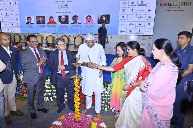 Union Minister Gajendra Singh Shekhawat, Odisha CM Parvati Parida and Rajasthan Deputy Chief Minister Diya Kumari lighting the lamp at GITB Conclave 2025.