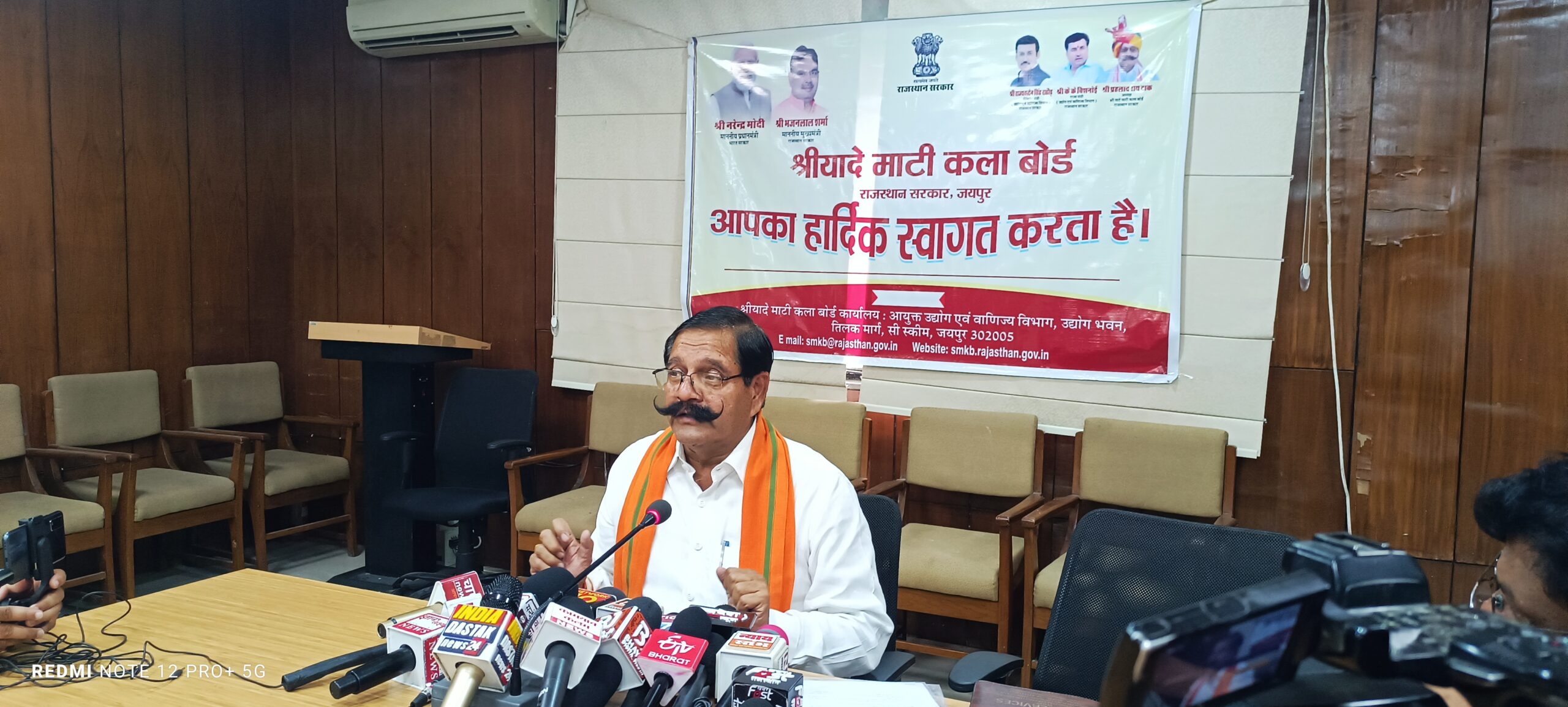 माटी कला कामगारों की आय होगी दोगुनी: