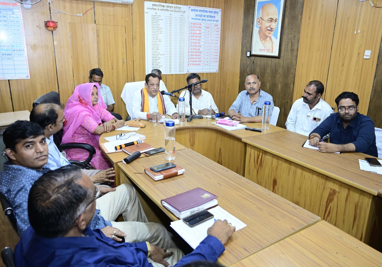 मानसून से पहले हो नालों की सफाई, नियमित रहे साफ-सफाई : मंत्री कुमावत मानसून से पहले हो नालों की सफाई, नियमित रहे साफ-सफाई : मंत्री कुमावत