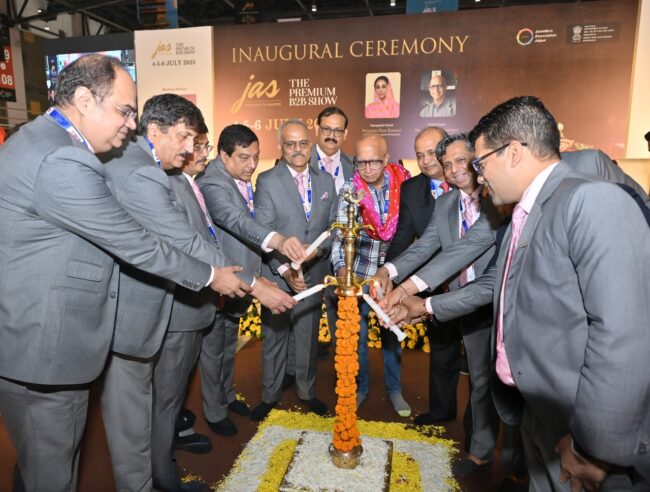 JAS-2025: Jaipur Jewellery Show inaugurated with great pomp, Diya Kumari-CK Venkataraman inaugurated... 2