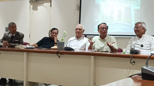 Dr. Shri Gopal Kabra Book Discussion, The Roller Coaster Ride Of A Life Review, Multidimensional Personality of Dr. Gopal Kabra 