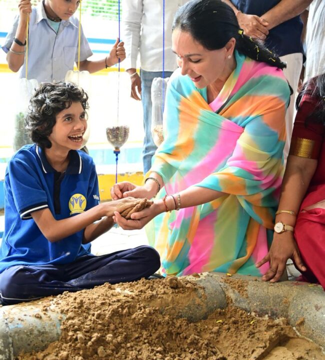 Deputy Chief Minister Diya Kumari spent intimate moments with Divyang children in Ajmer, set an example of inclusion in society 