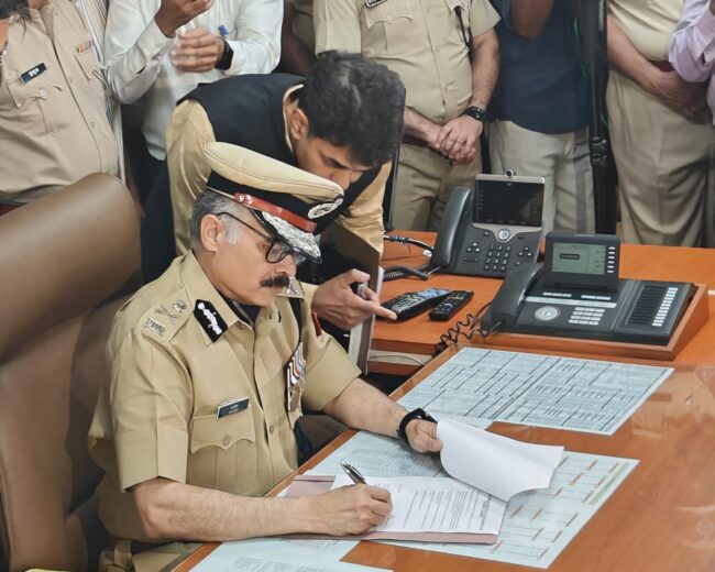 Rajeev Sharma, the new DGP of Rajasthan, took charge at the Police Headquarters