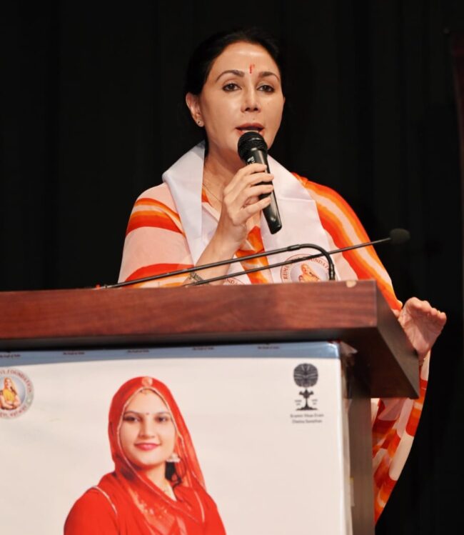 जरूरतमंद व हुनरमंद बेटियों को मिला 25 लाख की ‘रूमा देवी सुगणी देवी अक्षरा छात्रवृत्ति’ का सम्मान