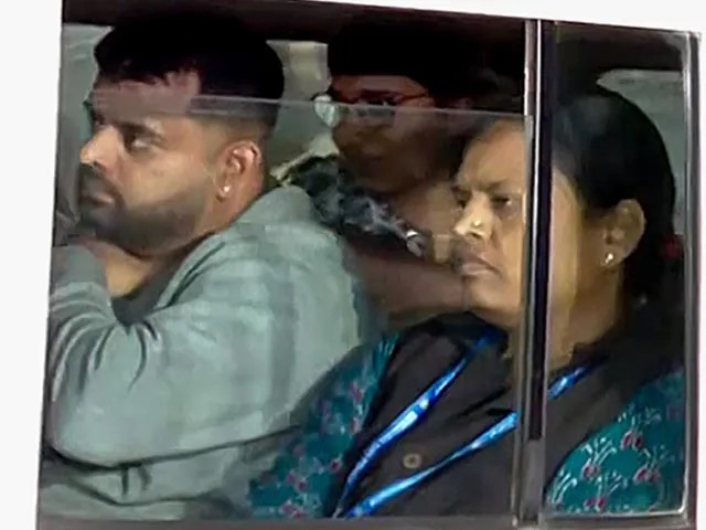 पूर्व प्रधानमंत्री के पोते प्रज्वल को रेप केस में उम्र कैद, कोर्ट ने ₹7 लाख…
