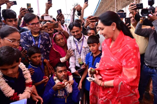 पुष्कर मेला 2025, दिया कुमारी,