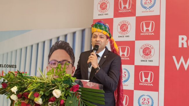 रोशन होंडा होंडा कार्स लि के वाइस प्रेसिडेंट कुनाल बेहल