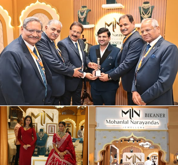जयपुर ज्वैलरी शो पुरस्कार लेते हुए माणकलाल ज्वैलर्स
