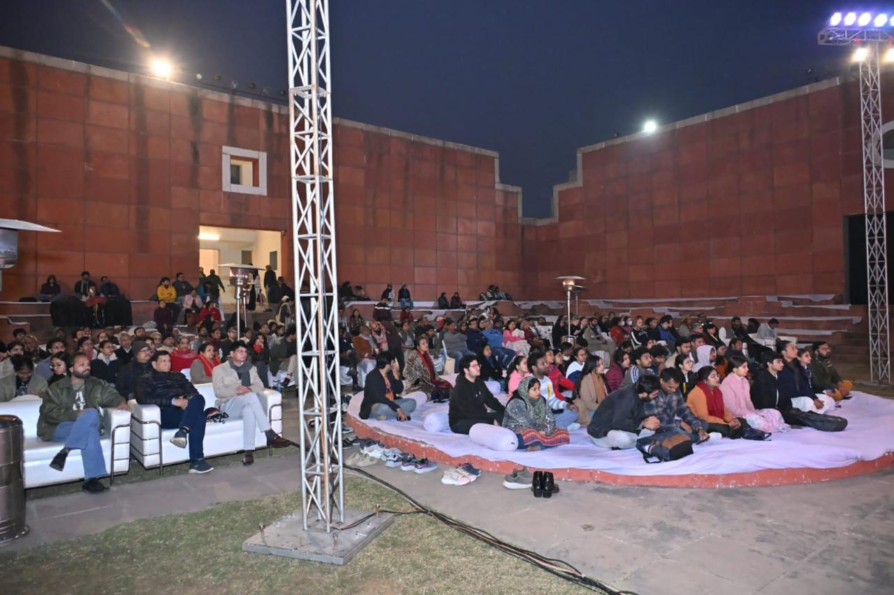 अनहद संगीत संध्या में अश्विनी भिड़े की प्रस्तुति JKK