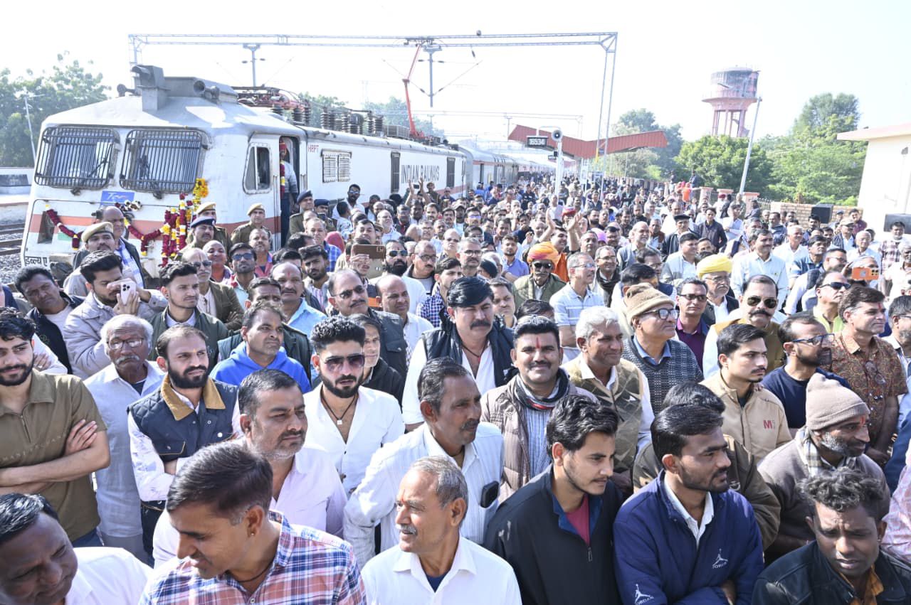 जोधपुर–बेंगलुरु–जोधपुर साप्ताहिक एक्सप्रेस का ठहराव