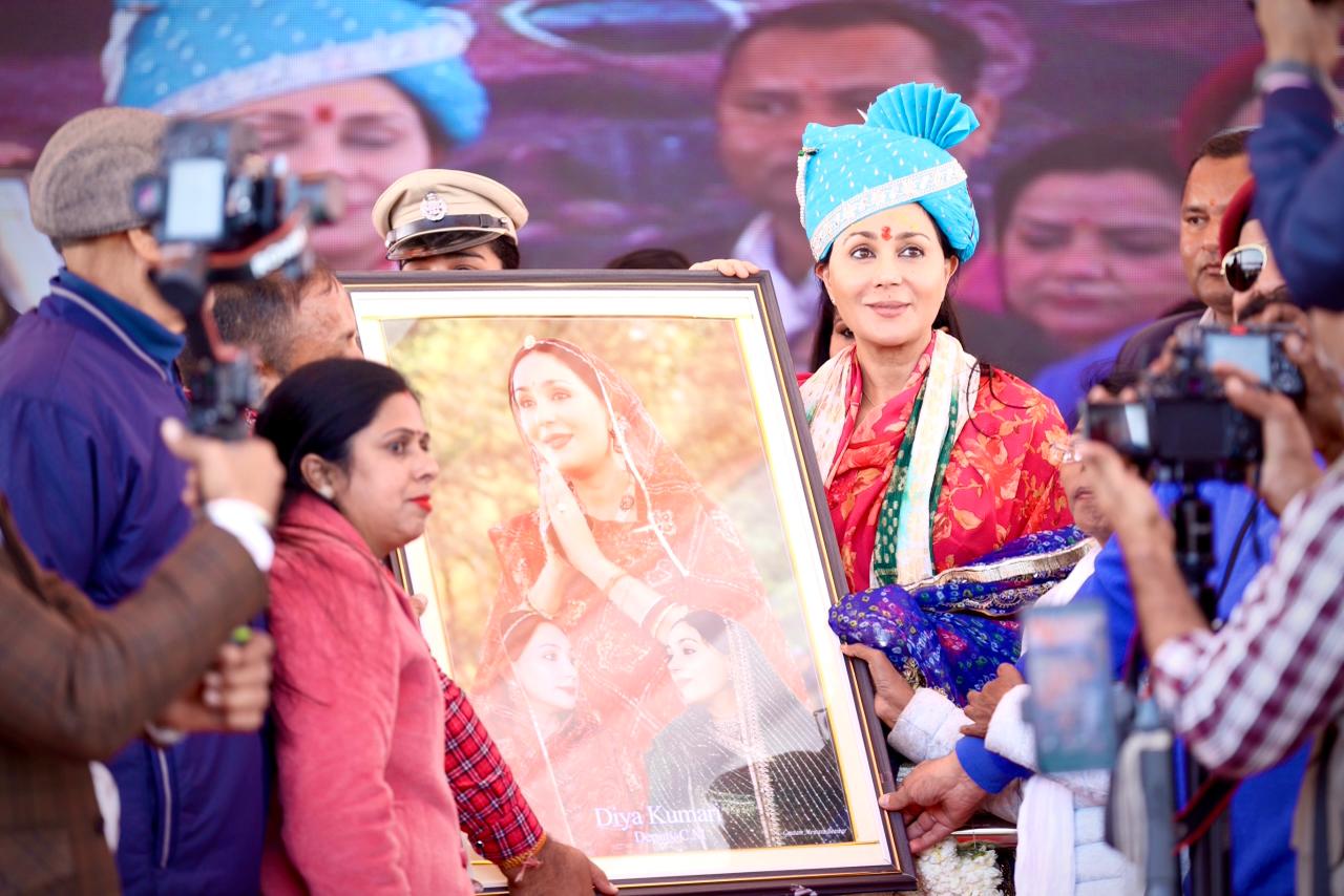 दिया कुमारी का जन्मदिन पर सम्मान