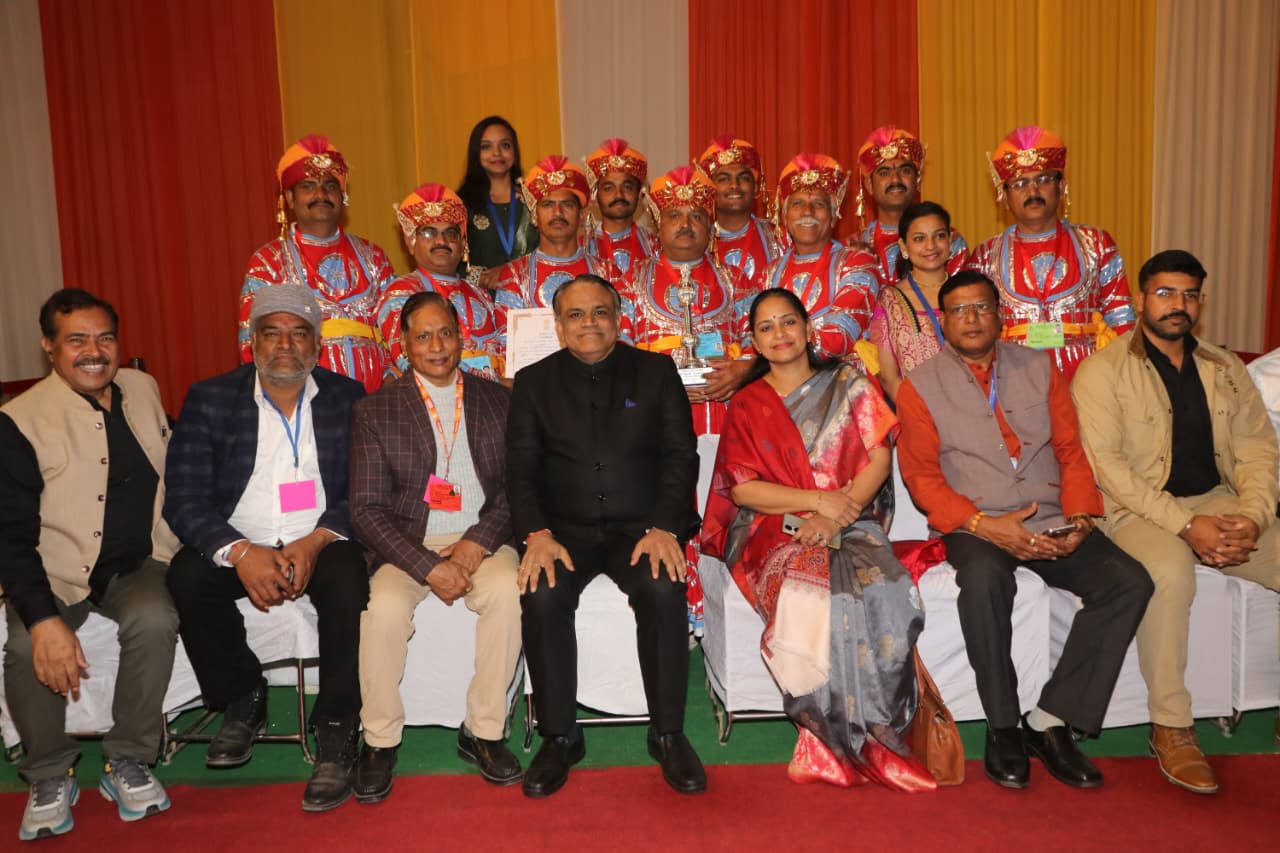 राजस्थान की झांकी को पॉपुलर चॉइस पुरस्कार, प्रवीण गुप्ता ने ग्रहण किया पुरस्कार