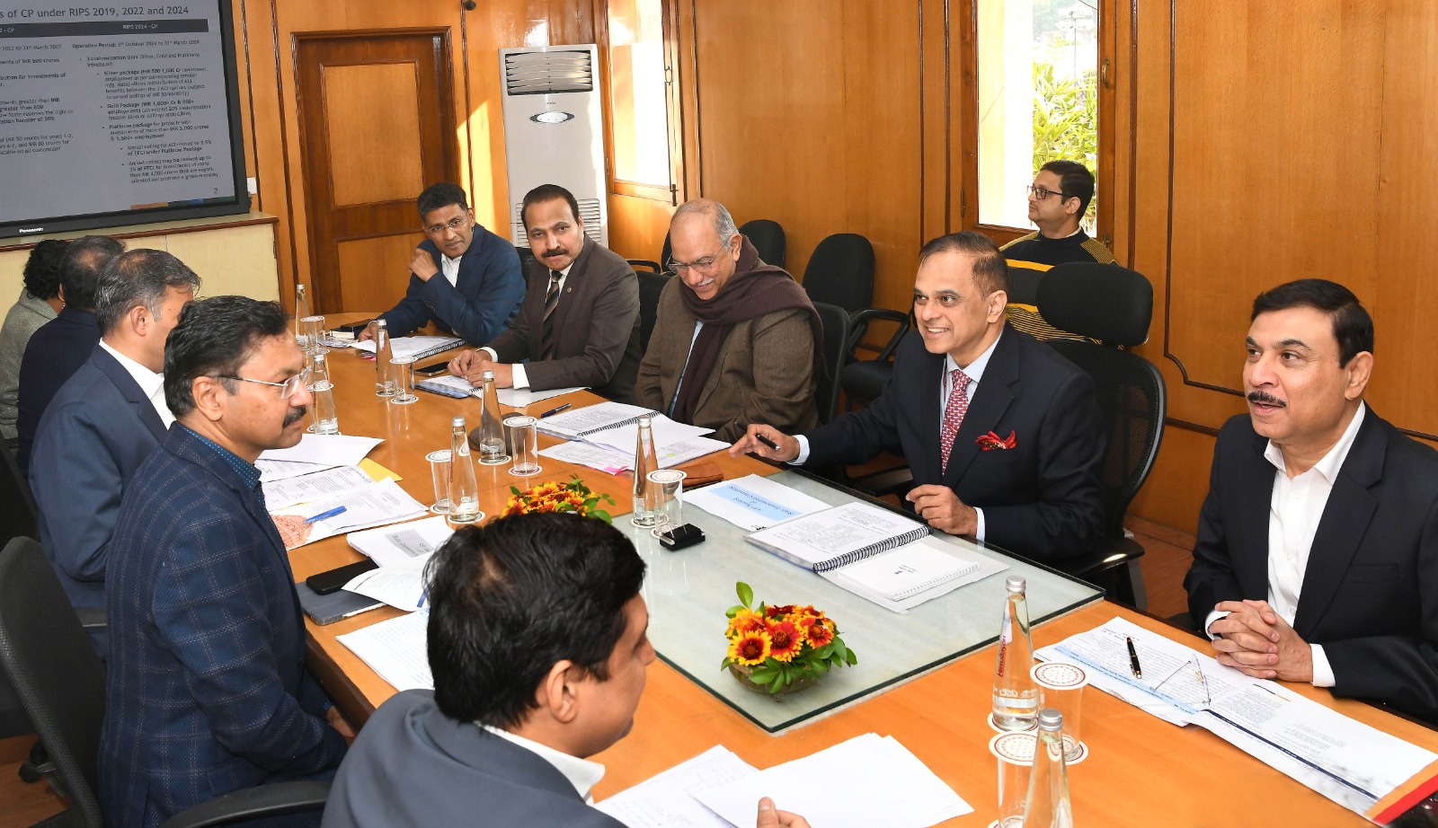 स्टेट एम्पावर्ड कमेटी ने की 49,883.85 करोड़ के निवेश प्रस्तावों को अनुशंसा