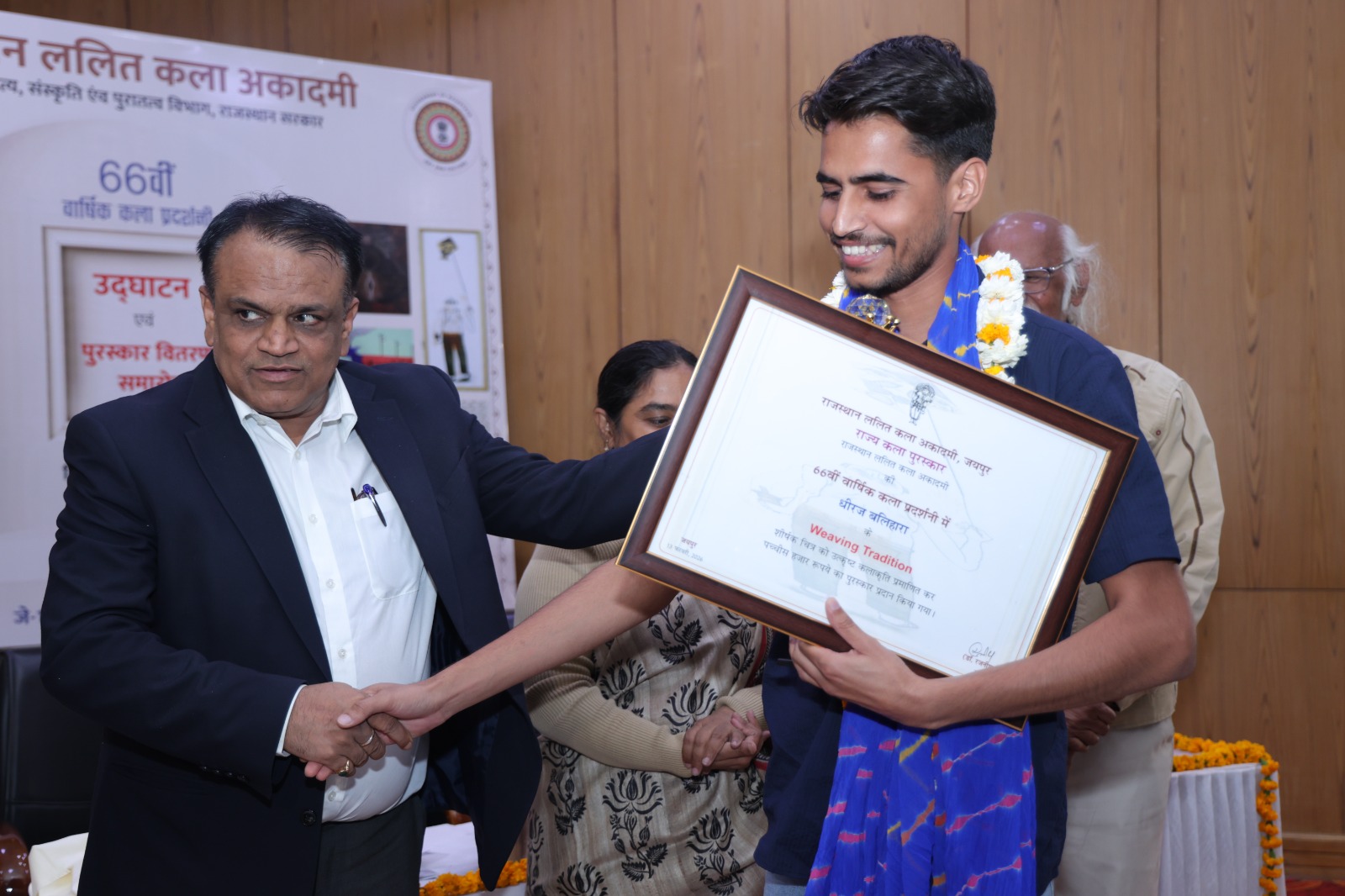 राजस्थान ललित कला अकादमी की 66वीं वार्षिक कला प्रदर्शनी, नौ कलाकारों को मिला सम्मान