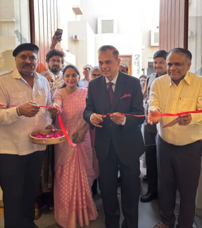 राजस्थान दिवस पर JKK में चित्र प्रदर्शनी शुरु, मुख्य सचिव वी. श्रीनिवास ने बढ़ाया कलाकारों का उत्साह