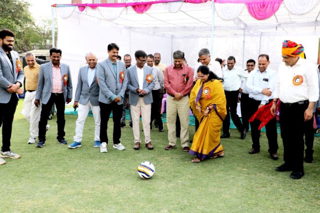 हाउसिंग बोर्ड की 30वीं कर्मचारी खेलकूद प्रतियोगिता का भव्य आगाज़
